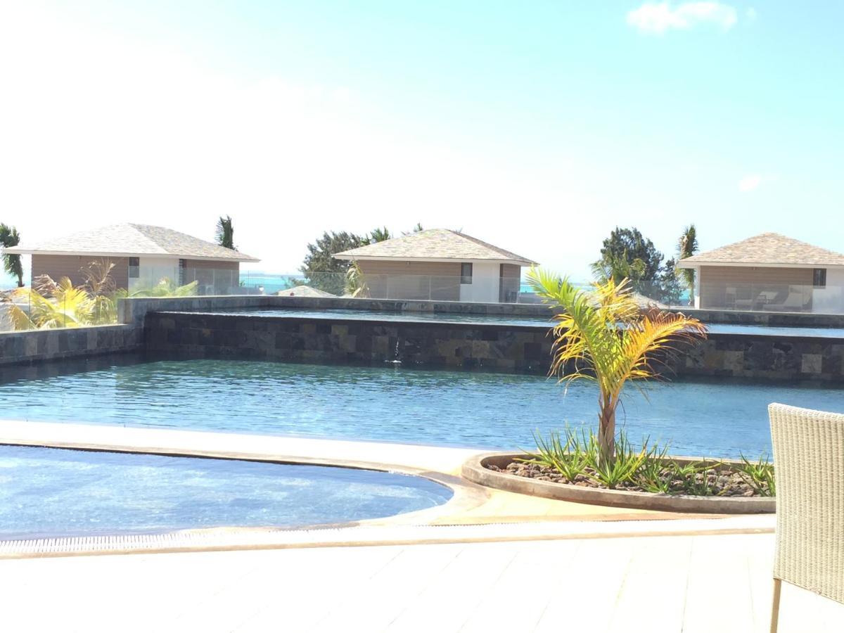Azuri Resort -Sea View & Golf Luxury Apartment Roches Noires Exterior foto